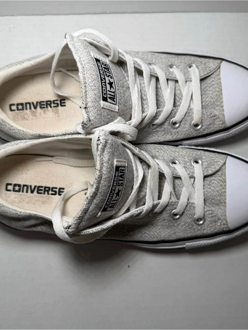 Converse Low Top Women’s Gray Sneakers 10